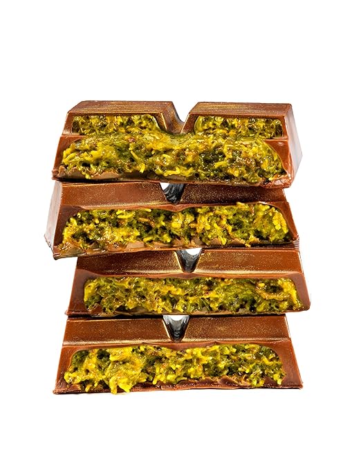 Dubai Pistachio Chocolate Bar – Milk Chocolate with Kataifi Crunch (200g)