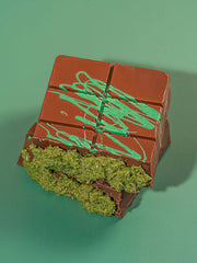 Dubai Knafeh Pistachio Chocolate Bar