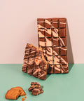 Dubai Lotus Biscoff Knafeh Chocolate Bar
